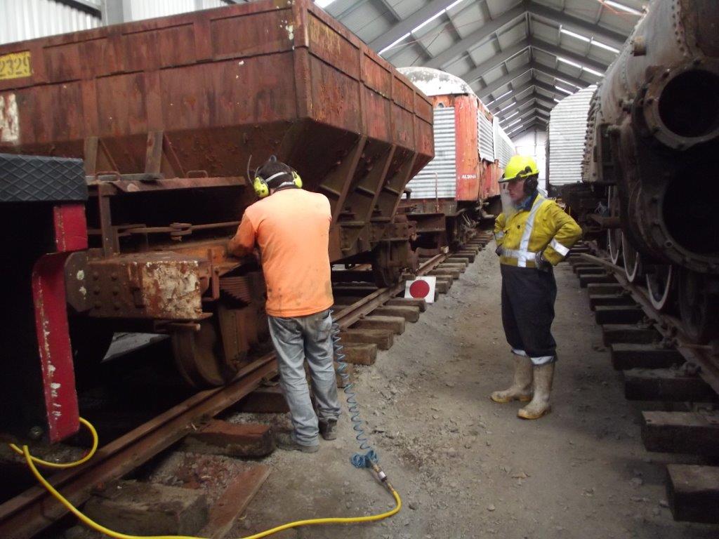Ben preparing ballast wagon Yc 825