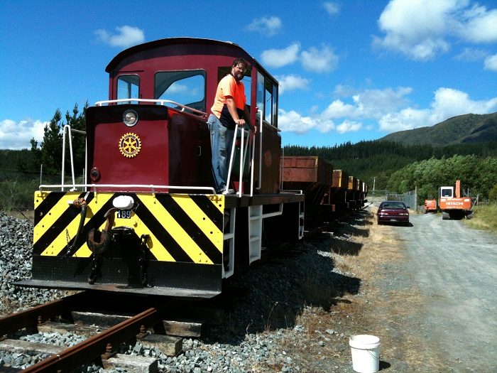 Tr189 stands by with rake of ballast wagons ready to plough out ballast