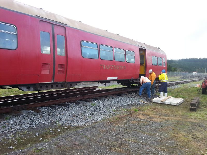 Preparing the loading platform on Saturday 10 May