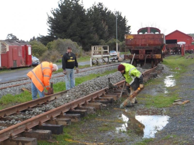 Preparing loop for ballast drop