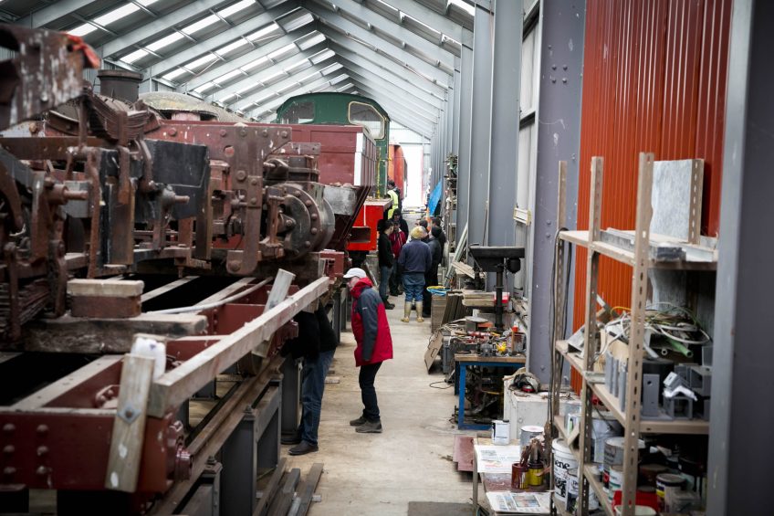 Checking out locomotives and wagons on inspection pits